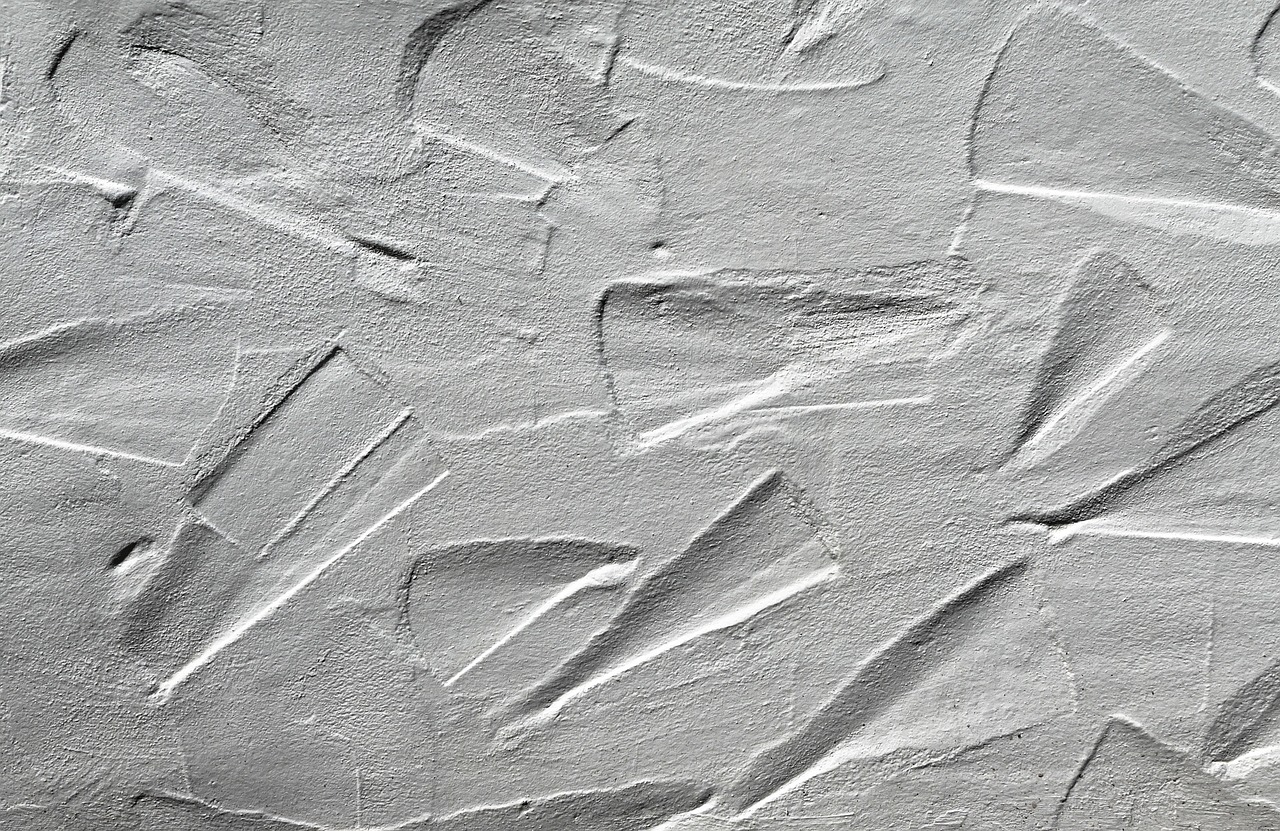 découvrez tout sur le plâtre : ses types, applications et techniques d'utilisation pour vos projets de construction et de décoration intérieure.